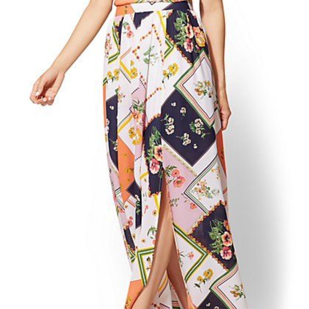 New York and Company Floral Maxi Skirt NWT Size XL